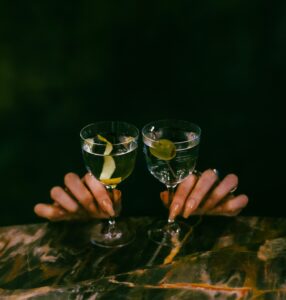 Classic Cocktails Everyone Should Know